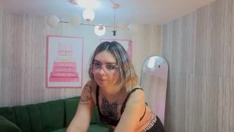 Isabella online show from 05-28-26, 12:46