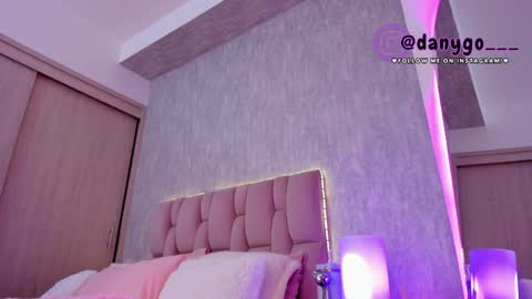 Snapshot of zarianaevanz chatting on 02-03-25, 12:04 Zariana online show from 02-03-25, 12:04