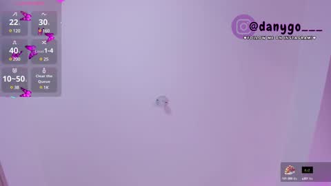 Snapshot of zarianaevanz chatting on 03-11-25, 01:37 Zariana online show from 03-11-25, 01:37