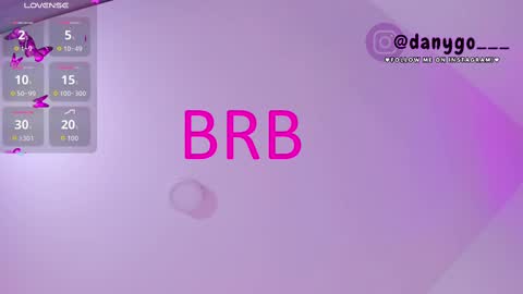 Snapshot of zarianaevanz chatting on 09-12-25, 11:48 Zariana online show from 09-12-25, 11:48