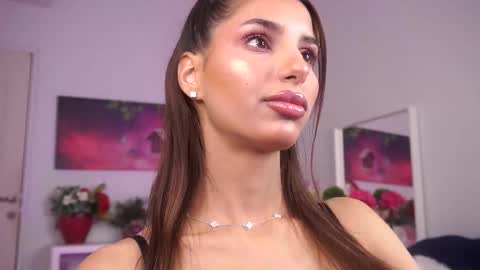 Snapshot of zariavera chatting on 10-01-25, 06:47 zariavera online show from 10-01-25, 06:47