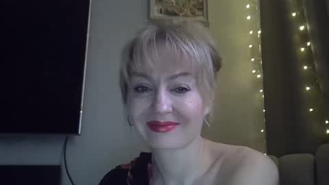 Zarina Swift online show from 01-19-26, 04:27