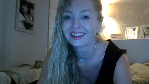 Zarina Swift online show from 06-28-26, 10:54