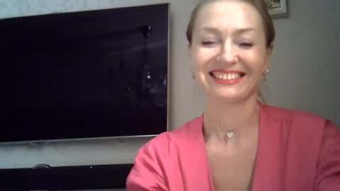 Zarina Swift online show from 07-27-26, 10:11