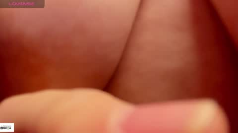 Zaritha Li online show from 05-25-26, 10:21
