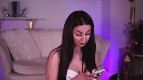 Snapshot of zayaseduce chatting on 05-06-26, 03:24 Mira online show from 05-06-26, 03:24