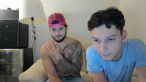 Snapshot of zaylanez chatting on 12-11-24, 03:56 Zay lanez online show from 12-11-24, 03:56