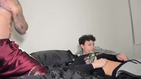 Snapshot of zaylanez chatting on 01-08-25, 04:23 Zay lanez online show from 01-08-25, 04:23