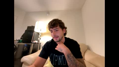 Snapshot of zaylanez chatting on 01-09-25, 03:58 Zay lanez online show from 01-09-25, 03:58