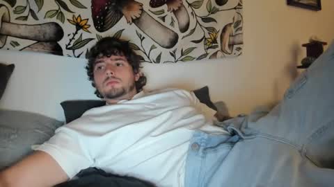 Snapshot of zaylanez chatting on 02-22-25, 04:18 Zay lanez online show from 02-22-25, 04:18