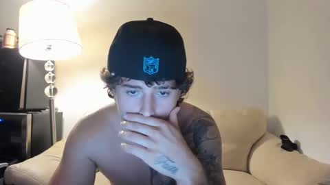 Snapshot of zaylanez chatting on 03-12-25, 03:13 Zay lanez online show from 03-12-25, 03:13