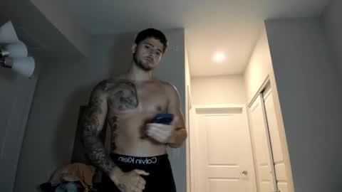 Snapshot of zaylanez chatting on 01-19-26, 07:56 Zay lanez online show from 01-19-26, 07:56