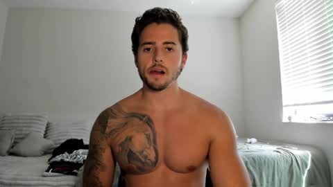 Snapshot of zaylanez chatting on 03-31-26, 07:03 Zay lanez online show from 03-31-26, 07:03