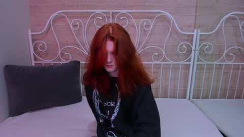 Snapshot of zaynginger chatting on 11-11-25, 10:48 ZAYN online show from 11-11-25, 10:48