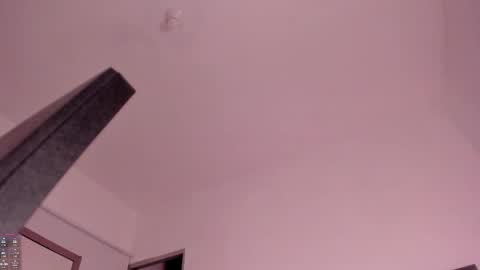 Hii im Zay.                 I save money for education. PVT Open. online show from 02-27-26, 07:19