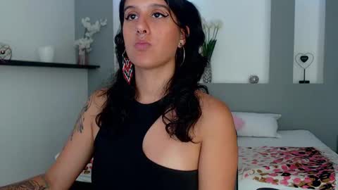 Karolyne online show from 02-10-25, 02:26