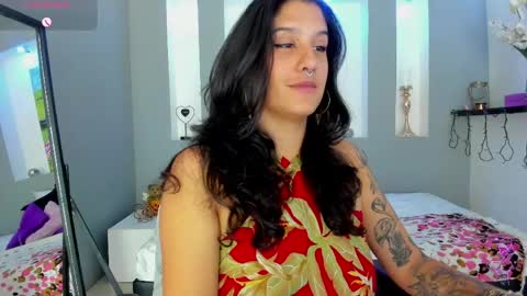 Karolyne online show from 04-25-26, 03:09