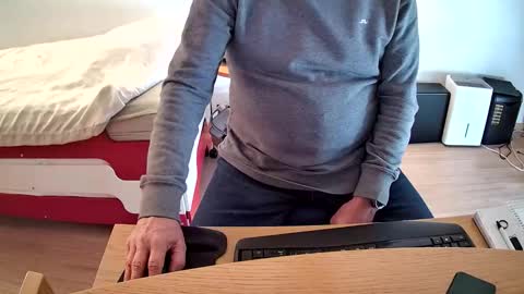 Snapshot of zebulon2023 chatting on 02-18-26, 11:17 zebulon2023 online show from 02-18-26, 11:17