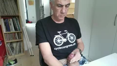 zeep16 online show from 12-05-25, 11:08