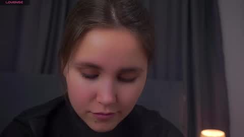 Emilia online show from 01-07-26, 01:30