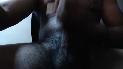 Snapshot of zelvaria chatting on 10-25-25, 02:02 zelvaria online show from 10-25-25, 02:02