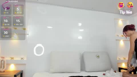 Zenda Evans online show from 02-20-25, 03:34