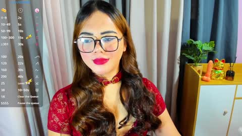 Zendaya online show from 12-18-24, 01:05