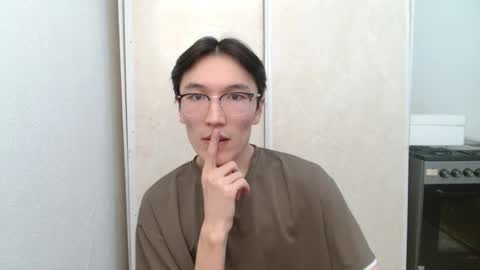 Snapshot of zengom chatting on 02-06-26, 01:32 Zen online show from 02-06-26, 01:32