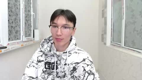 Snapshot of zengom chatting on 02-23-26, 08:39 Zen online show from 02-23-26, 08:39