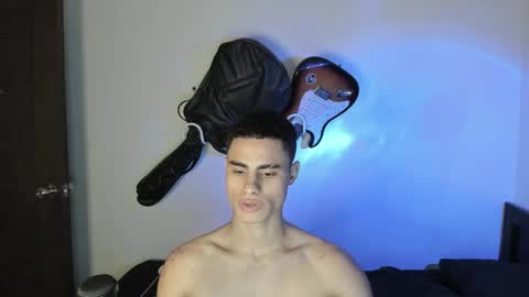 zenzhu online show from 12-21-24, 10:40