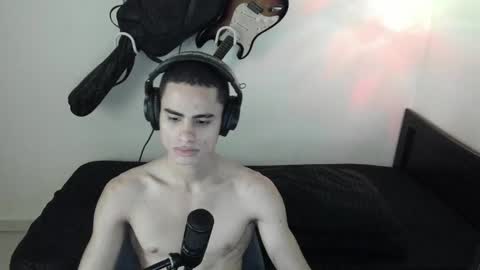 zenzhu online show from 01-08-25, 09:34