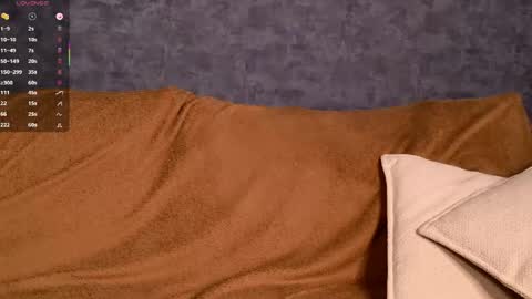 Snapshot of zenvyra chatting on 05-16-26, 06:43 Aisha online show from 05-16-26, 06:43