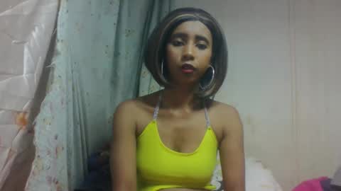 Snapshot of zeolineess chatting on 10-11-25, 10:52 zeolineess online show from 10-11-25, 10:52