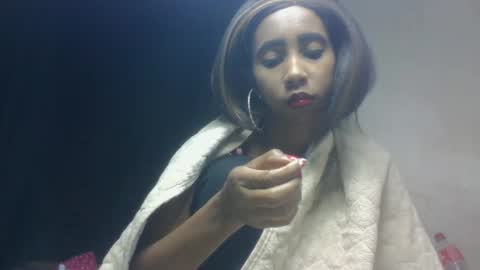 Snapshot of zeolineess chatting on 10-15-25, 11:49 zeolineess online show from 10-15-25, 11:49