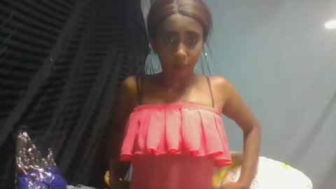 Snapshot of zeolineess chatting on 10-24-25, 02:46 zeolineess online show from 10-24-25, 02:46