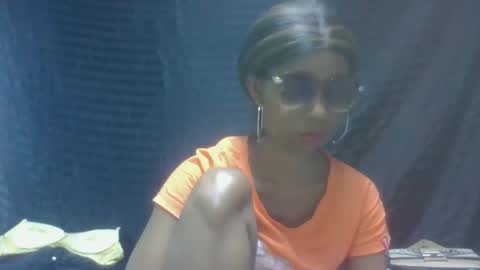 Snapshot of zeolineess chatting on 10-30-25, 06:59 zeolineess online show from 10-30-25, 06:59