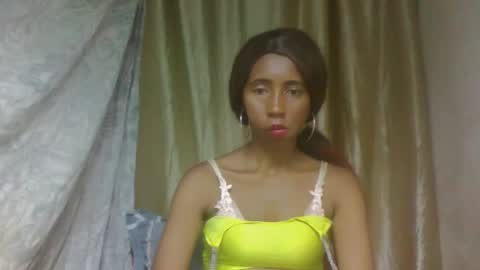 Snapshot of zeolineess chatting on 11-06-25, 04:19 zeolineess online show from 11-06-25, 04:19