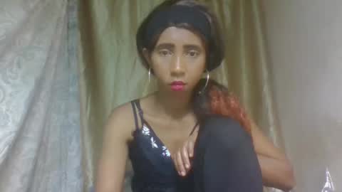 Snapshot of zeolineess chatting on 11-09-25, 09:40 zeolineess online show from 11-09-25, 09:40