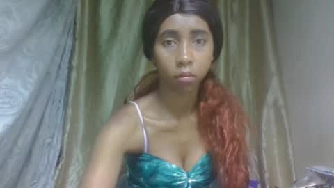 Snapshot of zeolineess chatting on 11-13-25, 12:09 zeolineess online show from 11-13-25, 12:09