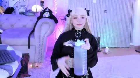    online show from 09-14-25, 02:38