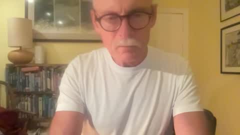 Snapshot of zephr1 chatting on 12-30-24, 04:51 zephr1 online show from 12-30-24, 04:51