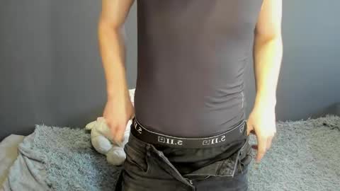 Snapshot of zeriixx chatting on 04-09-26, 01:38 Ethan online show from 04-09-26, 01:38