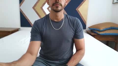 Snapshot of zetherzz chatting on 09-09-25, 04:06 Zether online show from 09-09-25, 04:06