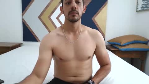 Snapshot of zetherzz chatting on 09-10-25, 02:50 Zether online show from 09-10-25, 02:50