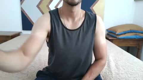 Snapshot of zetherzz chatting on 09-13-25, 03:56 Zether online show from 09-13-25, 03:56