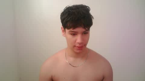 zeus_183 online show from 04-28-26, 08:58