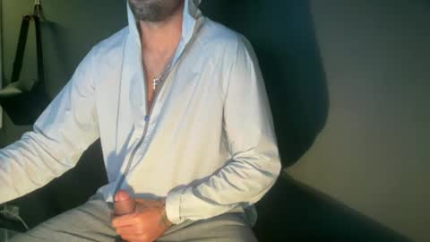 Snapshot of zeusdelicious chatting on 07-13-26, 09:39 zeusdelicious online show from 07-13-26, 09:39