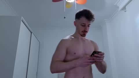 Zeus Octavian online show from 03-12-26, 04:35