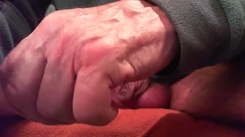 Snapshot of zevioo77 chatting on 01-06-26, 08:23 zevioo77 online show from 01-06-26, 08:23