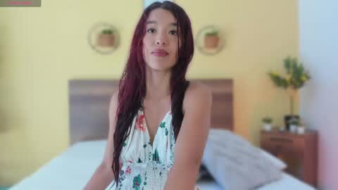 Snapshot of zhafiro_ chatting on 05-20-26, 02:23 Zhafi online show from 05-20-26, 02:23